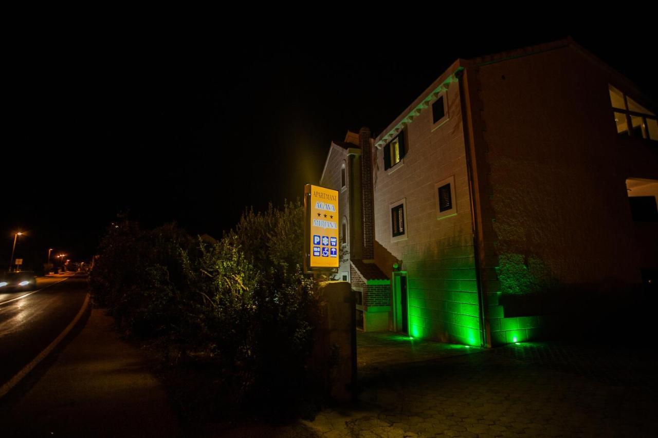 Apartments Agava-Mirjana Omis Exterior photo